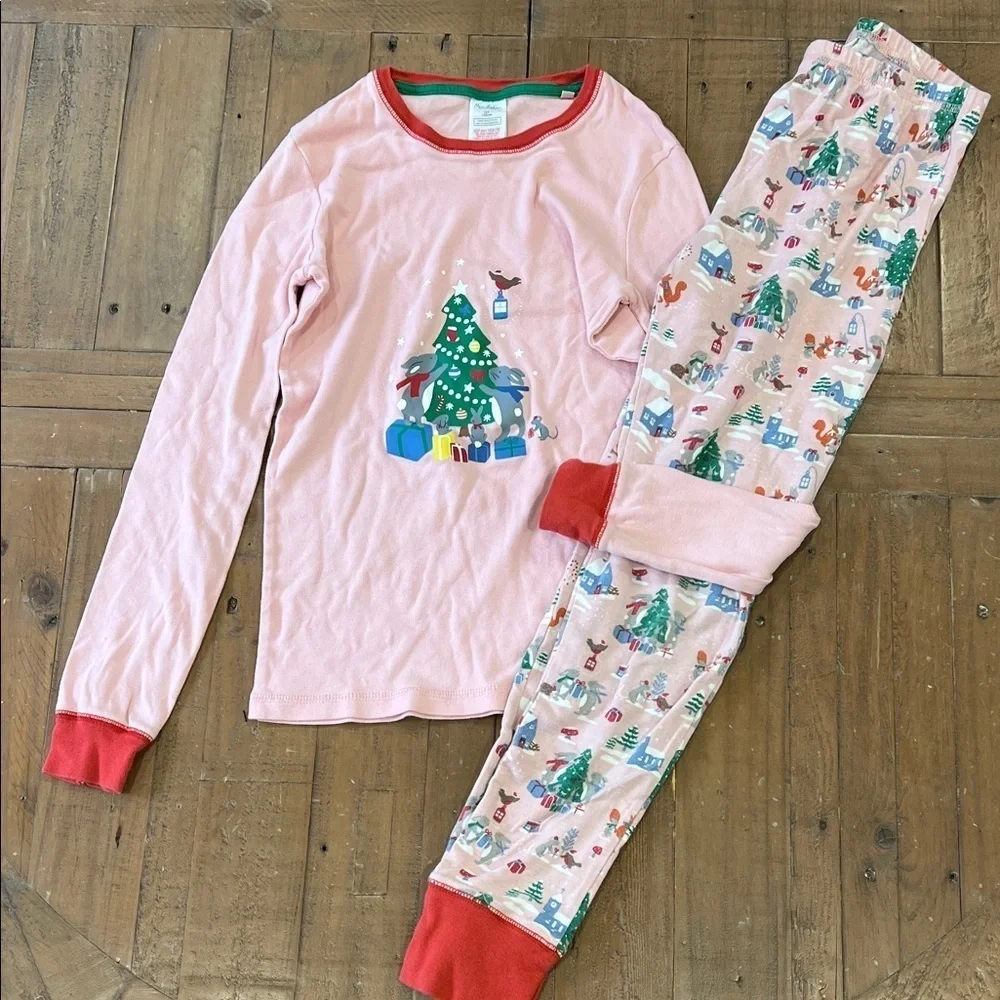Mini Boden pink woodland Christmas pajamas girls size 12 holiday animals